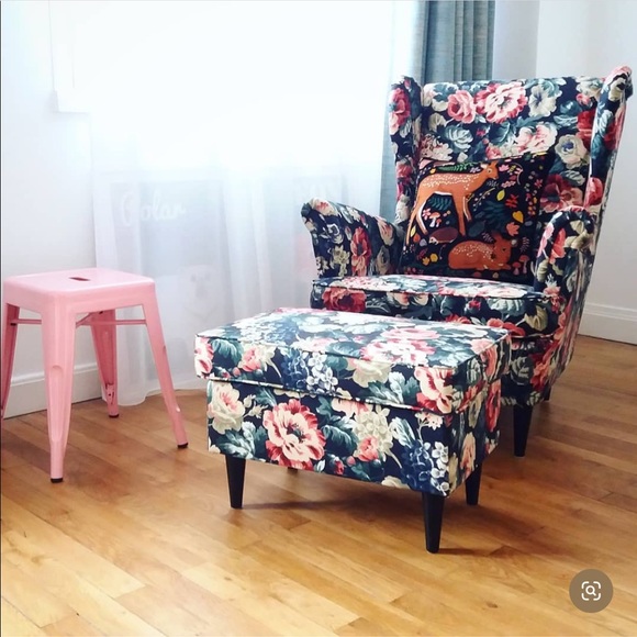 Karen Mabon “Moths” cushion pillow (20" x 20") - Picture 6 of 11